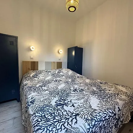 Is110-608 Vue Appt T2 6 Couchages Avec Piscine Daire